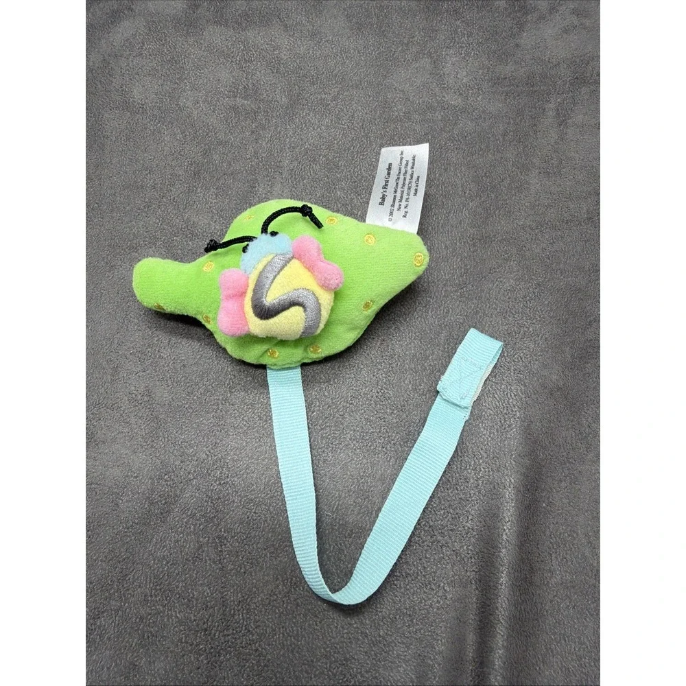 Vintage Encore Group Baby's First Garden Leaf Bug Pacifier Binky Holder Clip On